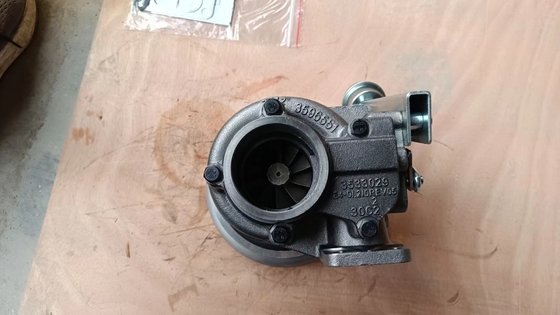 4035199 Turbokompresor PC220 B5,9 / 6D102 normalny Liugong Excavator CLG920 CLG922 CLG923 CLG925 Filtr kopalniczy